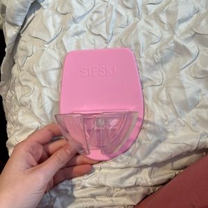 shower/bath wine glass holder